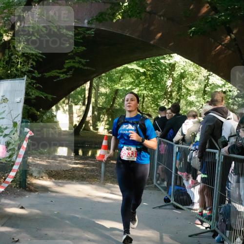28.09.2025 - 33. Volkslauf durch das schöne Alstertal Fabian Wolf http://msf.ph/oto/8976133 28.09.2025 12:25:42 Laufen 2533 meine-sportfotos.de
