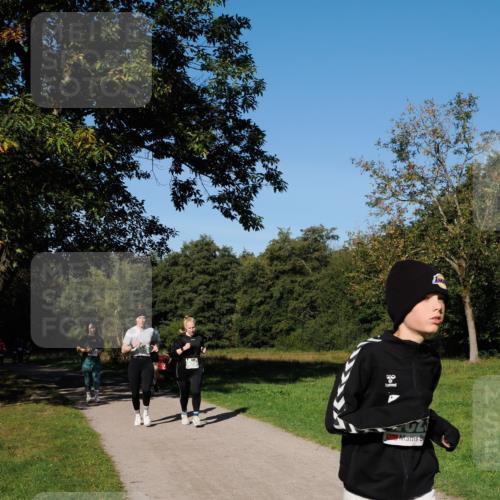 28.09.2025 - 33. Volkslauf durch das schöne Alstertal Fabian Wolf http://msf.ph/oto/8976331 28.09.2025 10:39:40 Laufen  meine-sportfotos.de