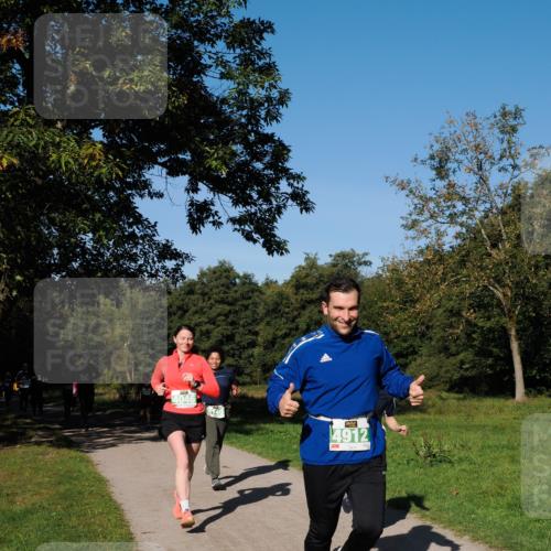 28.09.2025 - 33. Volkslauf durch das schöne Alstertal Fabian Wolf http://msf.ph/oto/8976411 28.09.2025 10:39:56 Laufen 4046, 4912 meine-sportfotos.de