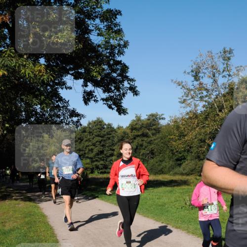 28.09.2025 - 33. Volkslauf durch das schöne Alstertal Fabian Wolf http://msf.ph/oto/8976490 28.09.2025 10:40:05 Laufen 4060, 169 meine-sportfotos.de
