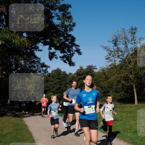 28.09.2025 - 33. Volkslauf durch das schöne Alstertal Fabian Wolf http://msf.ph/oto/8976732 28.09.2025 10:40:41 Laufen 4091, 4065, 4054, 412 meine-sportfotos.de