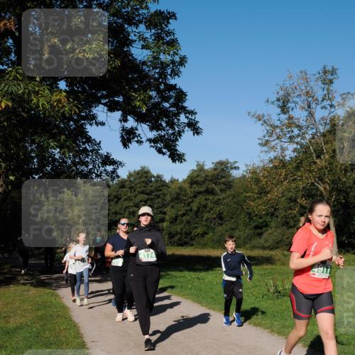 28.09.2025 - 33. Volkslauf durch das schöne Alstertal Fabian Wolf http://msf.ph/oto/8976745 28.09.2025 10:40:44 Laufen 409, 4174 meine-sportfotos.de