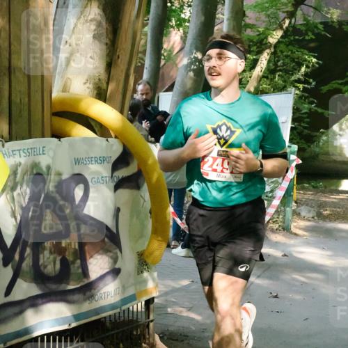 28.09.2025 - 33. Volkslauf durch das schöne Alstertal Fabian Wolf http://msf.ph/oto/8976771 28.09.2025 12:31:30 Laufen 249, 1 meine-sportfotos.de