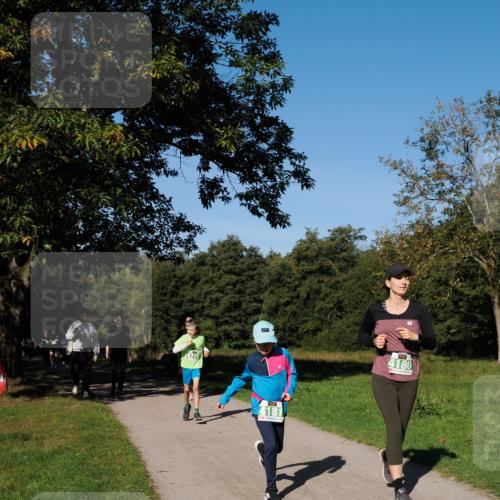 28.09.2025 - 33. Volkslauf durch das schöne Alstertal Fabian Wolf http://msf.ph/oto/8976787 28.09.2025 10:40:51 Laufen 4181, 4180 meine-sportfotos.de