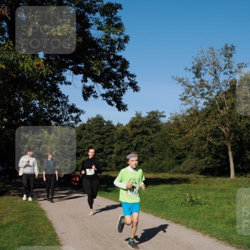 28.09.2025 - 33. Volkslauf durch das schöne Alstertal Fabian Wolf http://msf.ph/oto/8976798 28.09.2025 10:40:54 Laufen 4915 meine-sportfotos.de