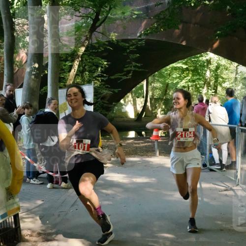28.09.2025 - 33. Volkslauf durch das schöne Alstertal Fabian Wolf http://msf.ph/oto/8976813 28.09.2025 12:32:06 Laufen 2101, 2104 meine-sportfotos.de