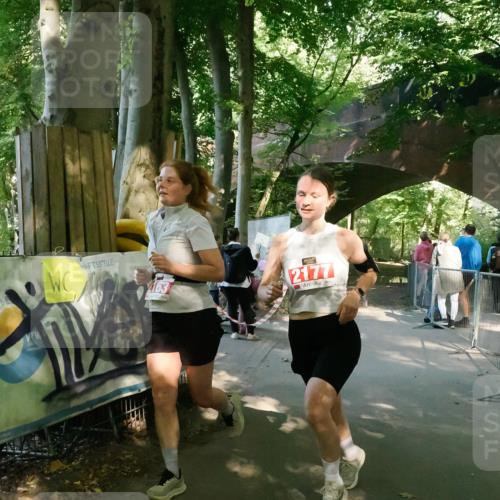 28.09.2025 - 33. Volkslauf durch das schöne Alstertal Fabian Wolf http://msf.ph/oto/8976832 28.09.2025 12:32:13 Laufen 2177 meine-sportfotos.de
