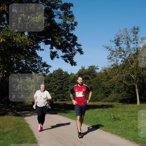 28.09.2025 - 33. Volkslauf durch das schöne Alstertal Fabian Wolf http://msf.ph/oto/8976858 28.09.2025 10:41:09 Laufen 4156, 4189 meine-sportfotos.de