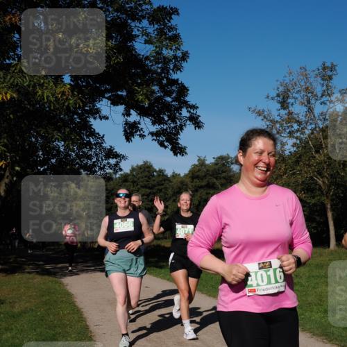 28.09.2025 - 33. Volkslauf durch das schöne Alstertal Fabian Wolf http://msf.ph/oto/8976898 28.09.2025 10:41:22 Laufen 4066, 4071, 4016 meine-sportfotos.de