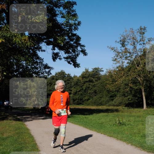 28.09.2025 - 33. Volkslauf durch das schöne Alstertal Fabian Wolf http://msf.ph/oto/8976986 28.09.2025 10:41:47 Laufen 011 meine-sportfotos.de