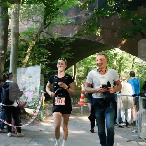 28.09.2025 - 33. Volkslauf durch das schöne Alstertal Fabian Wolf http://msf.ph/oto/8977007 28.09.2025 12:33:26 Laufen 2310 meine-sportfotos.de