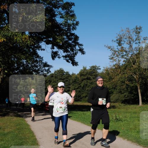 28.09.2025 - 33. Volkslauf durch das schöne Alstertal Fabian Wolf http://msf.ph/oto/8977025 28.09.2025 10:42:02 Laufen 4903 meine-sportfotos.de