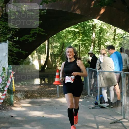 28.09.2025 - 33. Volkslauf durch das schöne Alstertal Fabian Wolf http://msf.ph/oto/8977055 28.09.2025 12:33:47 Laufen 2367 meine-sportfotos.de