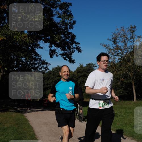 28.09.2025 - 33. Volkslauf durch das schöne Alstertal Fabian Wolf http://msf.ph/oto/8977056 28.09.2025 10:42:06 Laufen 4139 meine-sportfotos.de