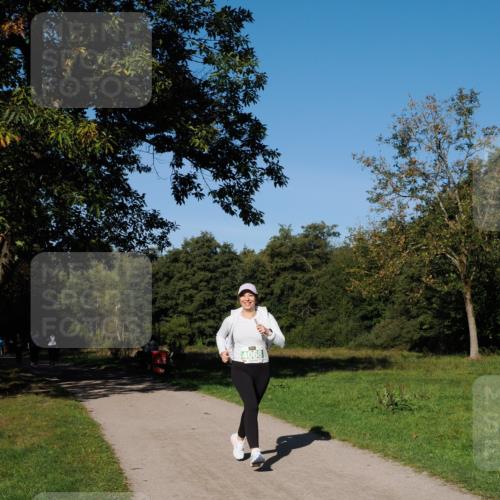 28.09.2025 - 33. Volkslauf durch das schöne Alstertal Fabian Wolf http://msf.ph/oto/8977107 28.09.2025 10:42:41 Laufen 4068 meine-sportfotos.de
