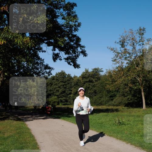 28.09.2025 - 33. Volkslauf durch das schöne Alstertal Fabian Wolf http://msf.ph/oto/8977109 28.09.2025 10:42:41 Laufen 4068 meine-sportfotos.de
