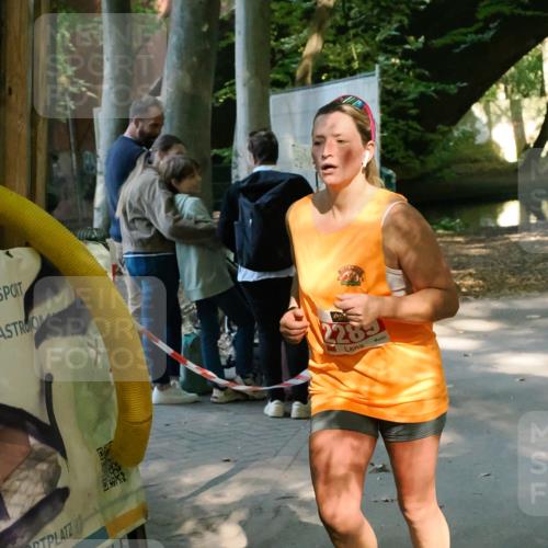 28.09.2025 - 33. Volkslauf durch das schöne Alstertal Fabian Wolf http://msf.ph/oto/8977190 28.09.2025 12:35:11 Laufen 2283 meine-sportfotos.de