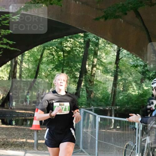 28.09.2025 - 33. Volkslauf durch das schöne Alstertal Fabian Wolf http://msf.ph/oto/8977247 28.09.2025 11:03:25 Laufen 71 meine-sportfotos.de