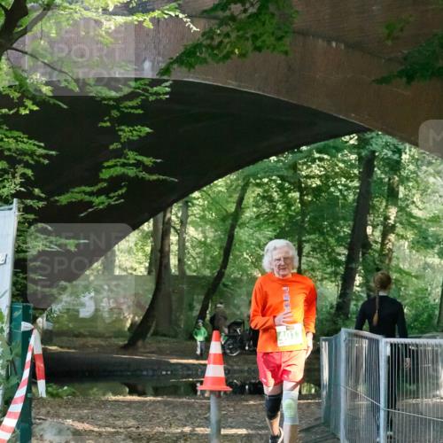28.09.2025 - 33. Volkslauf durch das schöne Alstertal Fabian Wolf http://msf.ph/oto/8977251 28.09.2025 11:03:50 Laufen  meine-sportfotos.de