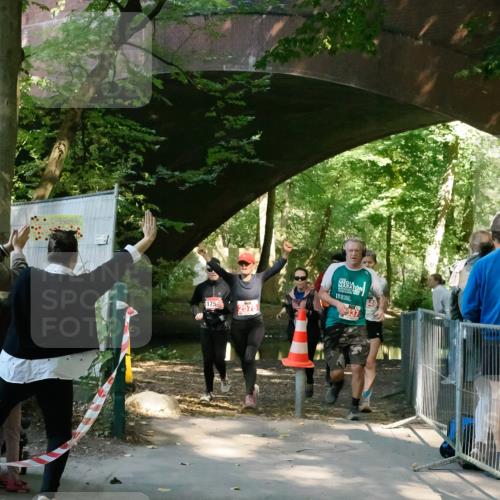 28.09.2025 - 33. Volkslauf durch das schöne Alstertal Fabian Wolf http://msf.ph/oto/8977263 28.09.2025 12:38:38 Laufen 175, 2575, 337 meine-sportfotos.de