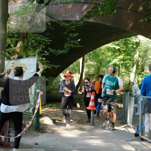 28.09.2025 - 33. Volkslauf durch das schöne Alstertal Fabian Wolf http://msf.ph/oto/8977265 28.09.2025 12:38:39 Laufen 2575, 1104, 2158 meine-sportfotos.de