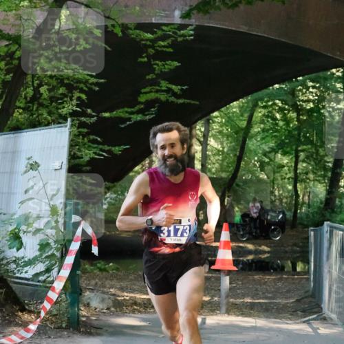 28.09.2025 - 33. Volkslauf durch das schöne Alstertal Fabian Wolf http://msf.ph/oto/8977275 28.09.2025 11:06:52 Laufen 3173 meine-sportfotos.de