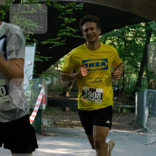 28.09.2025 - 33. Volkslauf durch das schöne Alstertal Fabian Wolf http://msf.ph/oto/8977299 28.09.2025 11:10:43 Laufen 0, 3908 meine-sportfotos.de