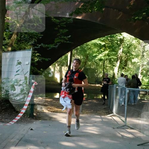 28.09.2025 - 33. Volkslauf durch das schöne Alstertal Fabian Wolf http://msf.ph/oto/8977300 28.09.2025 12:40:11 Laufen  meine-sportfotos.de