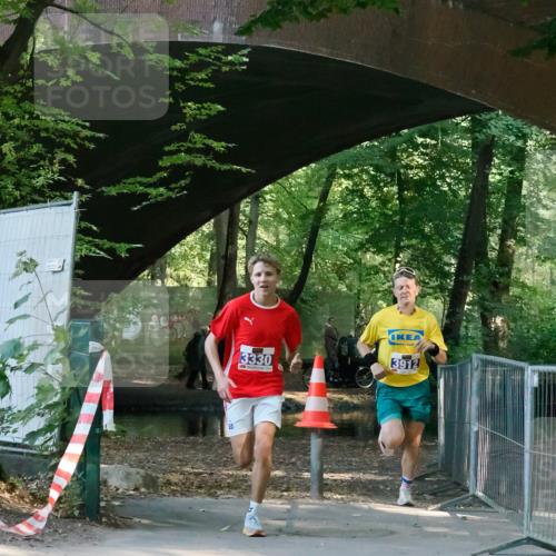 28.09.2025 - 33. Volkslauf durch das schöne Alstertal Fabian Wolf http://msf.ph/oto/8977302 28.09.2025 11:11:31 Laufen 3330, 3912 meine-sportfotos.de