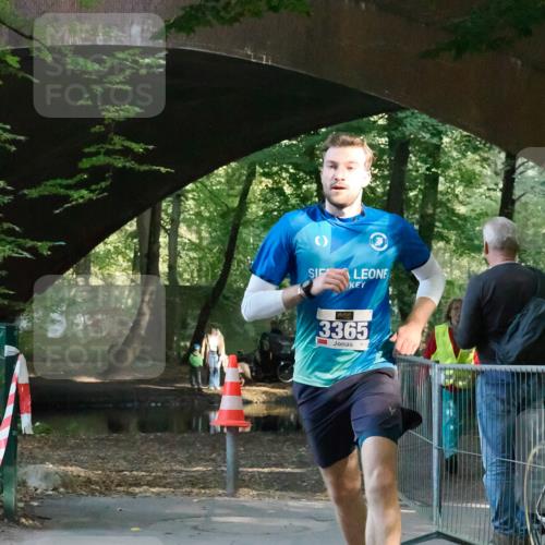 28.09.2025 - 33. Volkslauf durch das schöne Alstertal Fabian Wolf http://msf.ph/oto/8977326 28.09.2025 11:13:39 Laufen 3365 meine-sportfotos.de