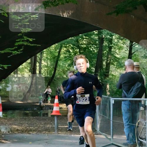 28.09.2025 - 33. Volkslauf durch das schöne Alstertal Fabian Wolf http://msf.ph/oto/8977344 28.09.2025 11:14:42 Laufen 3923 meine-sportfotos.de