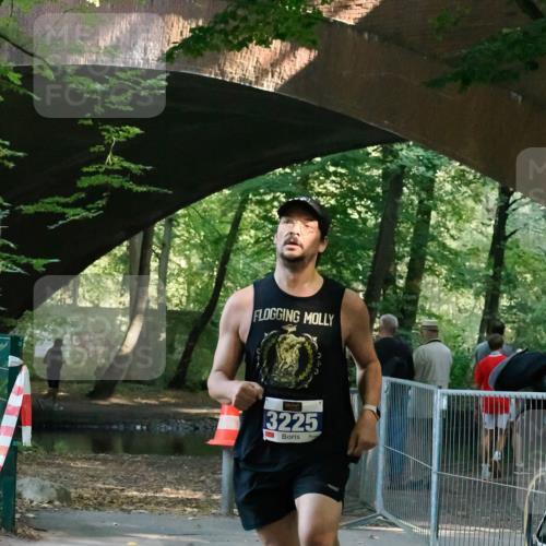 28.09.2025 - 33. Volkslauf durch das schöne Alstertal Fabian Wolf http://msf.ph/oto/8977374 28.09.2025 11:19:10 Laufen 3225 meine-sportfotos.de