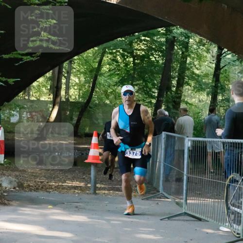 28.09.2025 - 33. Volkslauf durch das schöne Alstertal Fabian Wolf http://msf.ph/oto/8977382 28.09.2025 11:19:41 Laufen 3375 meine-sportfotos.de