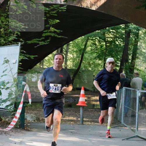 28.09.2025 - 33. Volkslauf durch das schöne Alstertal Fabian Wolf http://msf.ph/oto/8977385 28.09.2025 11:19:45 Laufen 3219, 3307 meine-sportfotos.de