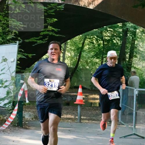 28.09.2025 - 33. Volkslauf durch das schöne Alstertal Fabian Wolf http://msf.ph/oto/8977386 28.09.2025 11:19:46 Laufen 3219, 3307 meine-sportfotos.de