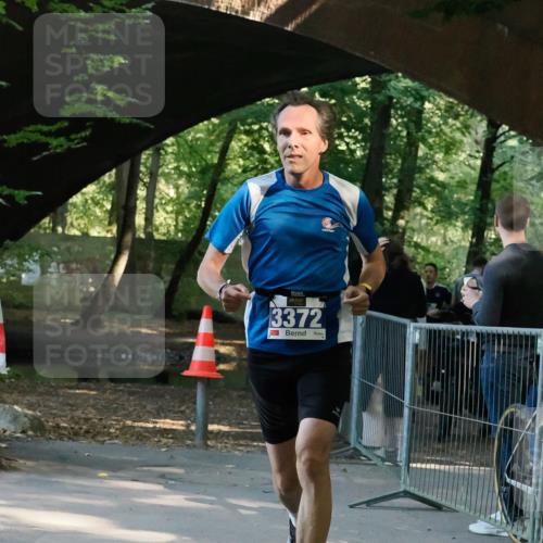 28.09.2025 - 33. Volkslauf durch das schöne Alstertal Fabian Wolf http://msf.ph/oto/8977396 28.09.2025 11:20:42 Laufen 3372 meine-sportfotos.de