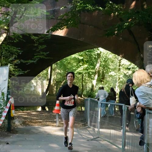 28.09.2025 - 33. Volkslauf durch das schöne Alstertal Fabian Wolf http://msf.ph/oto/8977401 28.09.2025 12:43:45 Laufen 2437 meine-sportfotos.de