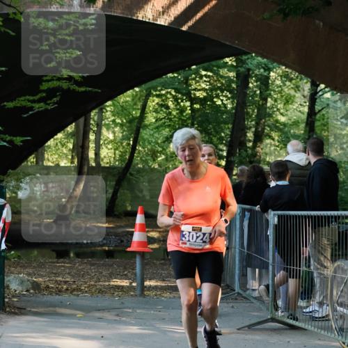 28.09.2025 - 33. Volkslauf durch das schöne Alstertal Fabian Wolf http://msf.ph/oto/8977413 28.09.2025 11:21:52 Laufen 3024 meine-sportfotos.de
