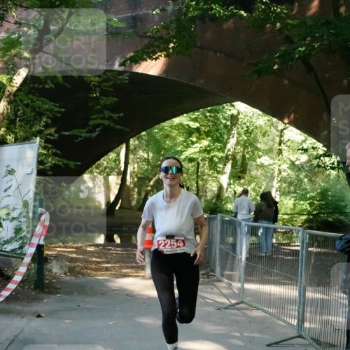 28.09.2025 - 33. Volkslauf durch das schöne Alstertal Fabian Wolf http://msf.ph/oto/8977417 28.09.2025 12:44:15 Laufen 2254 meine-sportfotos.de