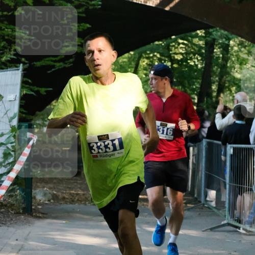 28.09.2025 - 33. Volkslauf durch das schöne Alstertal Fabian Wolf http://msf.ph/oto/8977421 28.09.2025 11:22:25 Laufen 3331, 316 meine-sportfotos.de