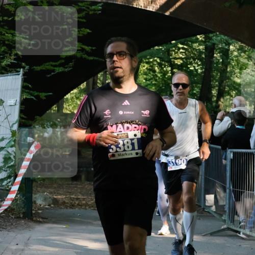 28.09.2025 - 33. Volkslauf durch das schöne Alstertal Fabian Wolf http://msf.ph/oto/8977424 28.09.2025 11:22:27 Laufen 5381, 3190 meine-sportfotos.de