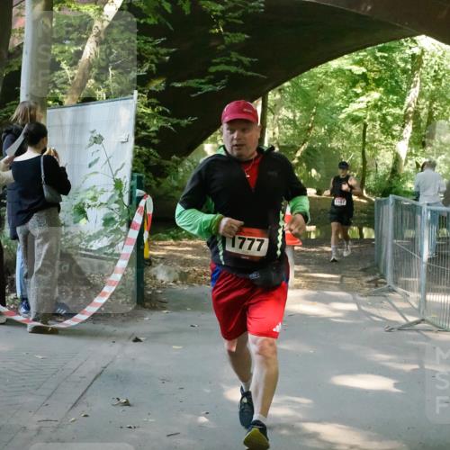 28.09.2025 - 33. Volkslauf durch das schöne Alstertal Fabian Wolf http://msf.ph/oto/8977430 28.09.2025 12:44:36 Laufen 1777, 1165, 1107 meine-sportfotos.de