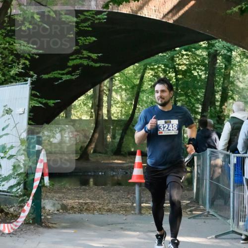 28.09.2025 - 33. Volkslauf durch das schöne Alstertal Fabian Wolf http://msf.ph/oto/8977440 28.09.2025 11:23:23 Laufen 3248 meine-sportfotos.de