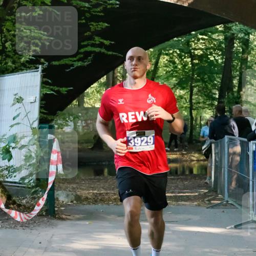 28.09.2025 - 33. Volkslauf durch das schöne Alstertal Fabian Wolf http://msf.ph/oto/8977444 28.09.2025 11:23:30 Laufen 3929 meine-sportfotos.de