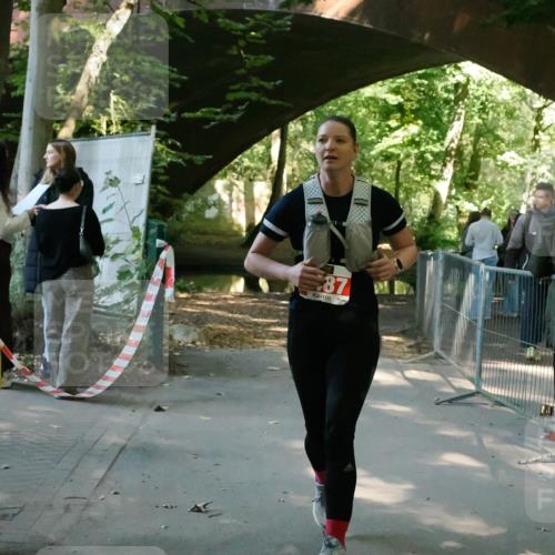 28.09.2025 - 33. Volkslauf durch das schöne Alstertal Fabian Wolf http://msf.ph/oto/8977450 28.09.2025 12:46:38 Laufen 87 meine-sportfotos.de