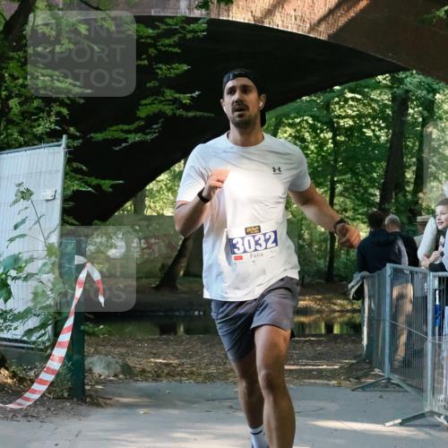 28.09.2025 - 33. Volkslauf durch das schöne Alstertal Fabian Wolf http://msf.ph/oto/8977456 28.09.2025 11:24:08 Laufen 3032 meine-sportfotos.de