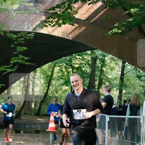 28.09.2025 - 33. Volkslauf durch das schöne Alstertal Fabian Wolf http://msf.ph/oto/8977463 28.09.2025 11:24:47 Laufen 304 meine-sportfotos.de