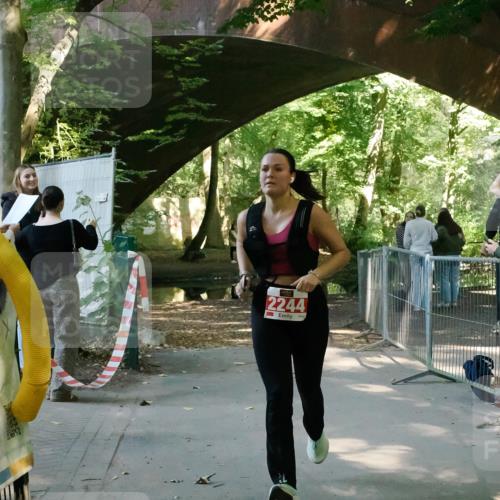 28.09.2025 - 33. Volkslauf durch das schöne Alstertal Fabian Wolf http://msf.ph/oto/8977469 28.09.2025 12:47:41 Laufen 2244 meine-sportfotos.de