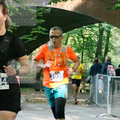 28.09.2025 - 33. Volkslauf durch das schöne Alstertal Fabian Wolf http://msf.ph/oto/8977481 28.09.2025 11:25:57 Laufen 44, 3935, 1, 1505 meine-sportfotos.de