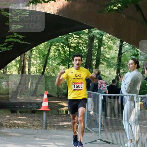 28.09.2025 - 33. Volkslauf durch das schöne Alstertal Fabian Wolf http://msf.ph/oto/8977482 28.09.2025 11:25:59 Laufen 1505 meine-sportfotos.de